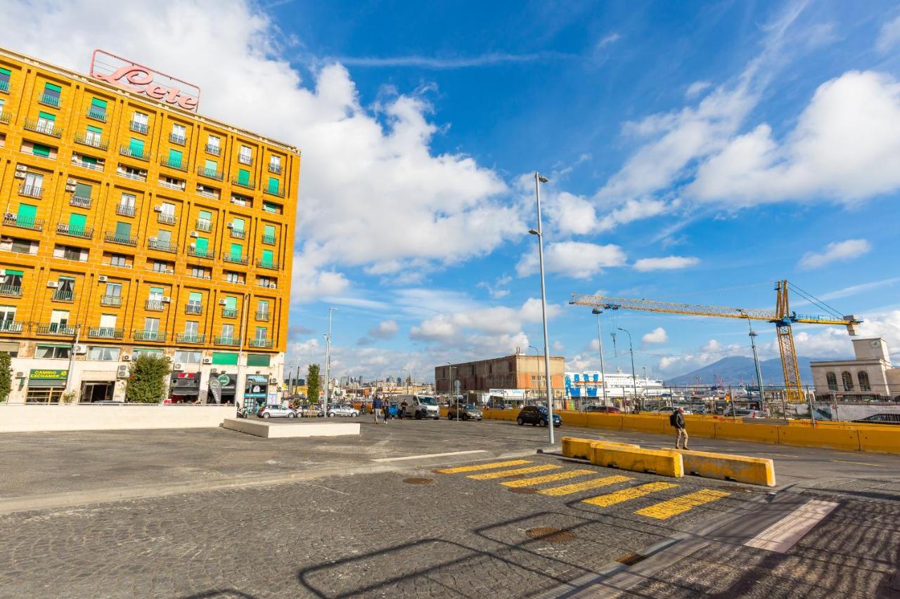 Piazza Municipio Apartments By Wonderful Italy Napoli Ngoại thất bức ảnh