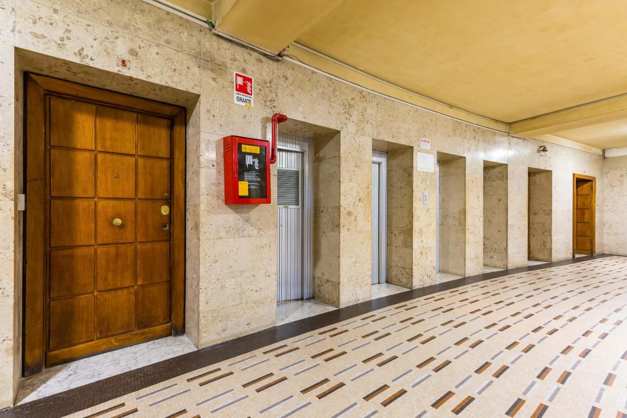 Piazza Municipio Apartments By Wonderful Italy Napoli Ngoại thất bức ảnh